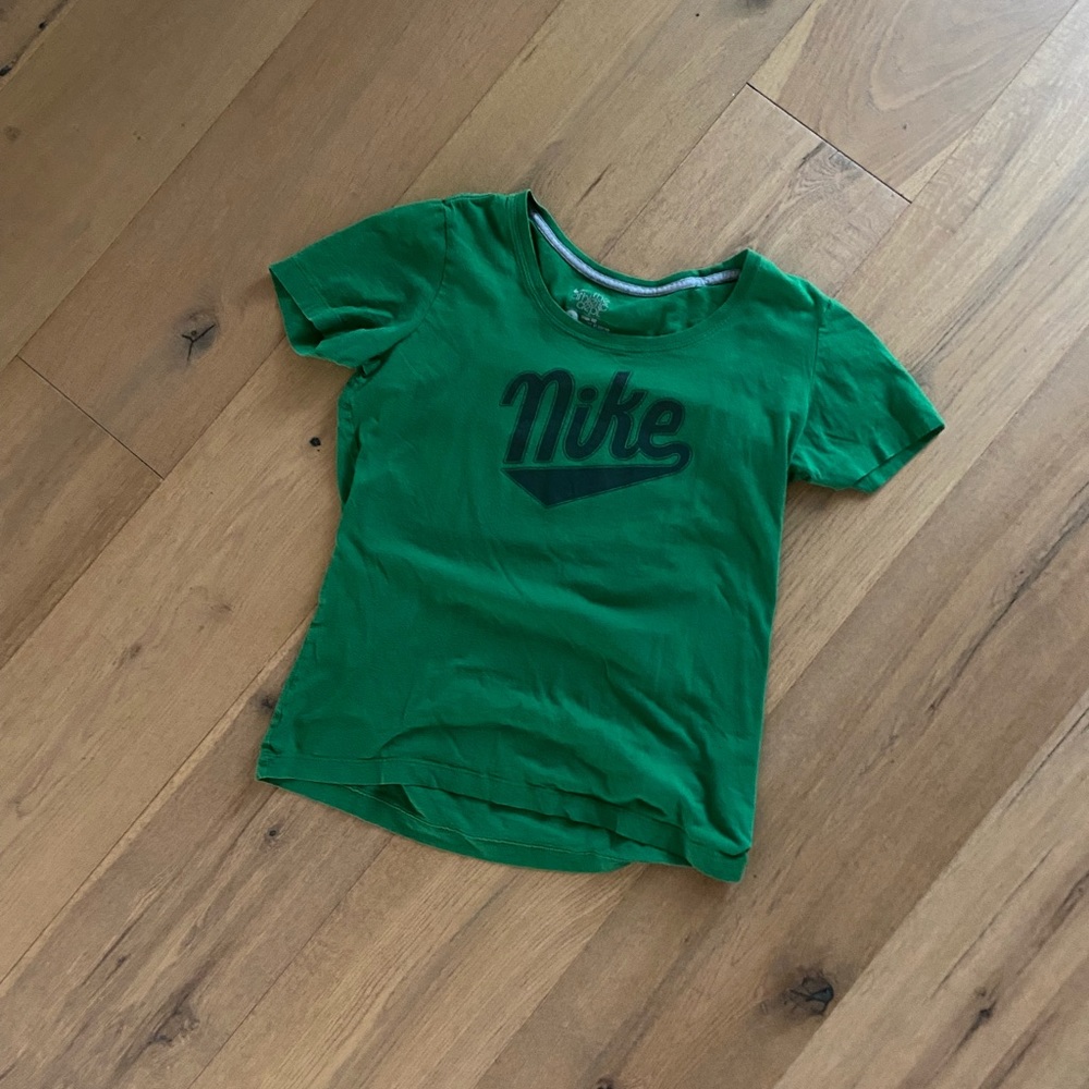 nike top!